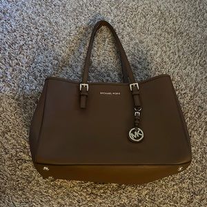 Michael Kors tote